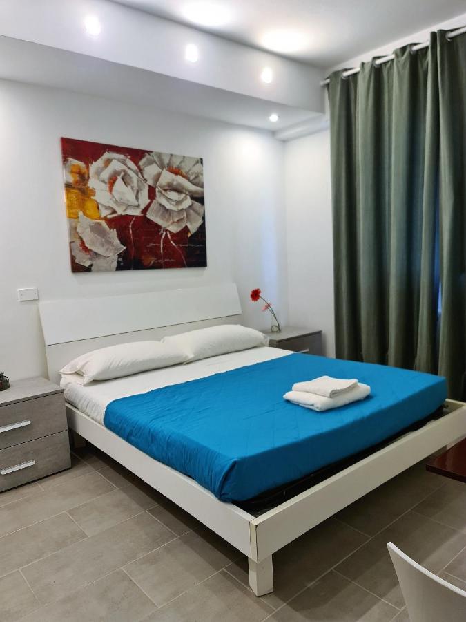 Caravel Appartamentini Lido di Camaiore Exterior foto