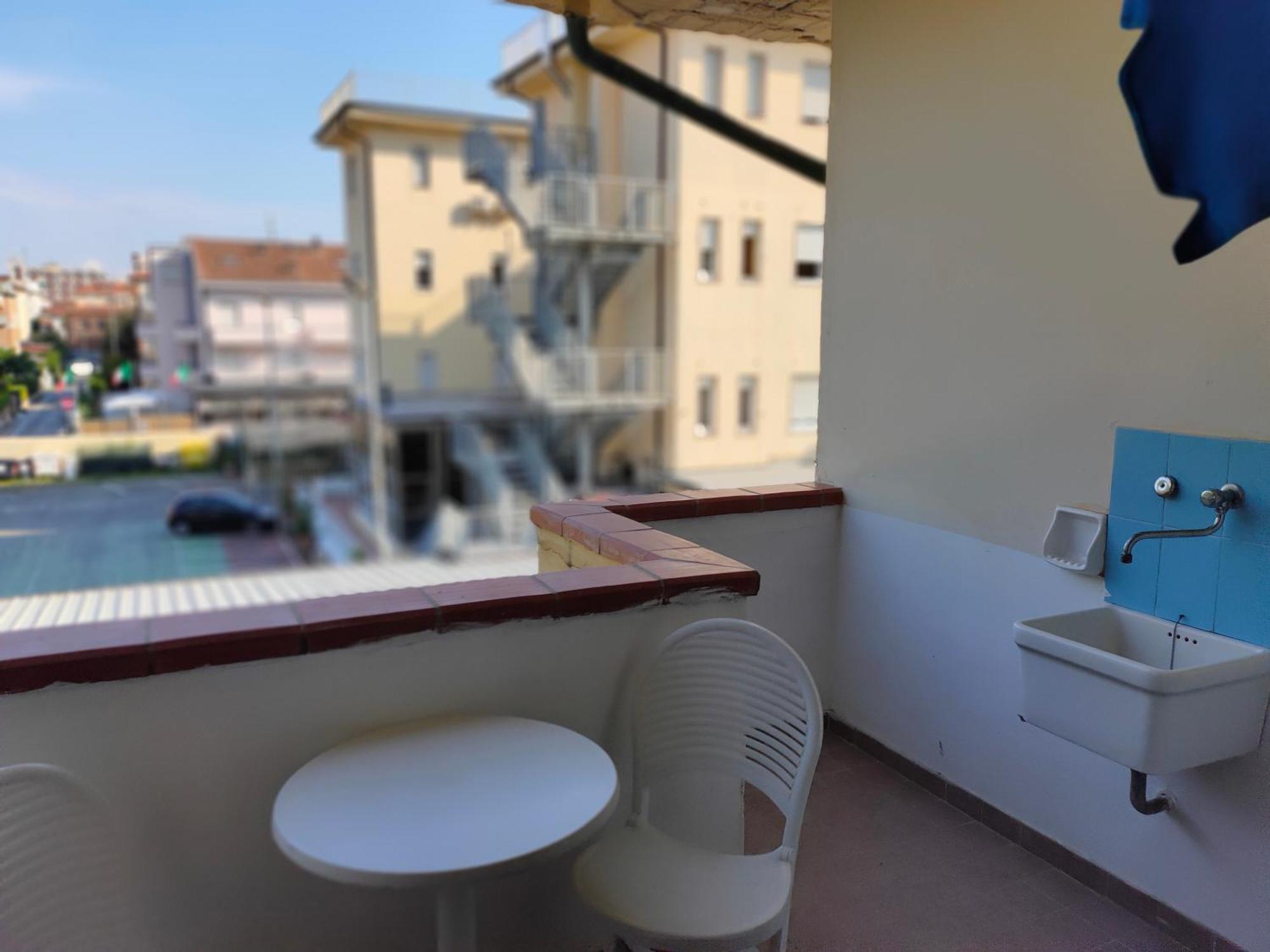 Caravel Appartamentini Lido di Camaiore Exterior foto